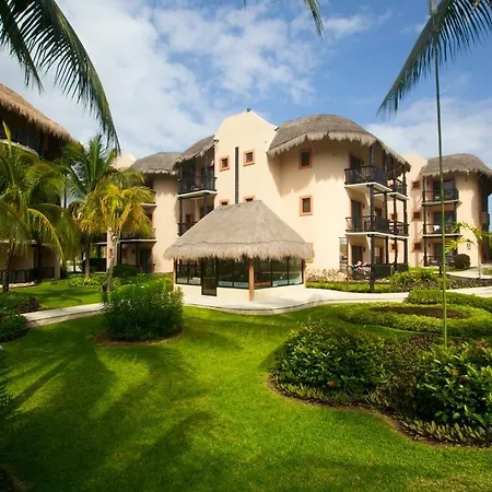 Catalonia Yucatan Beach Resort & Spa-3